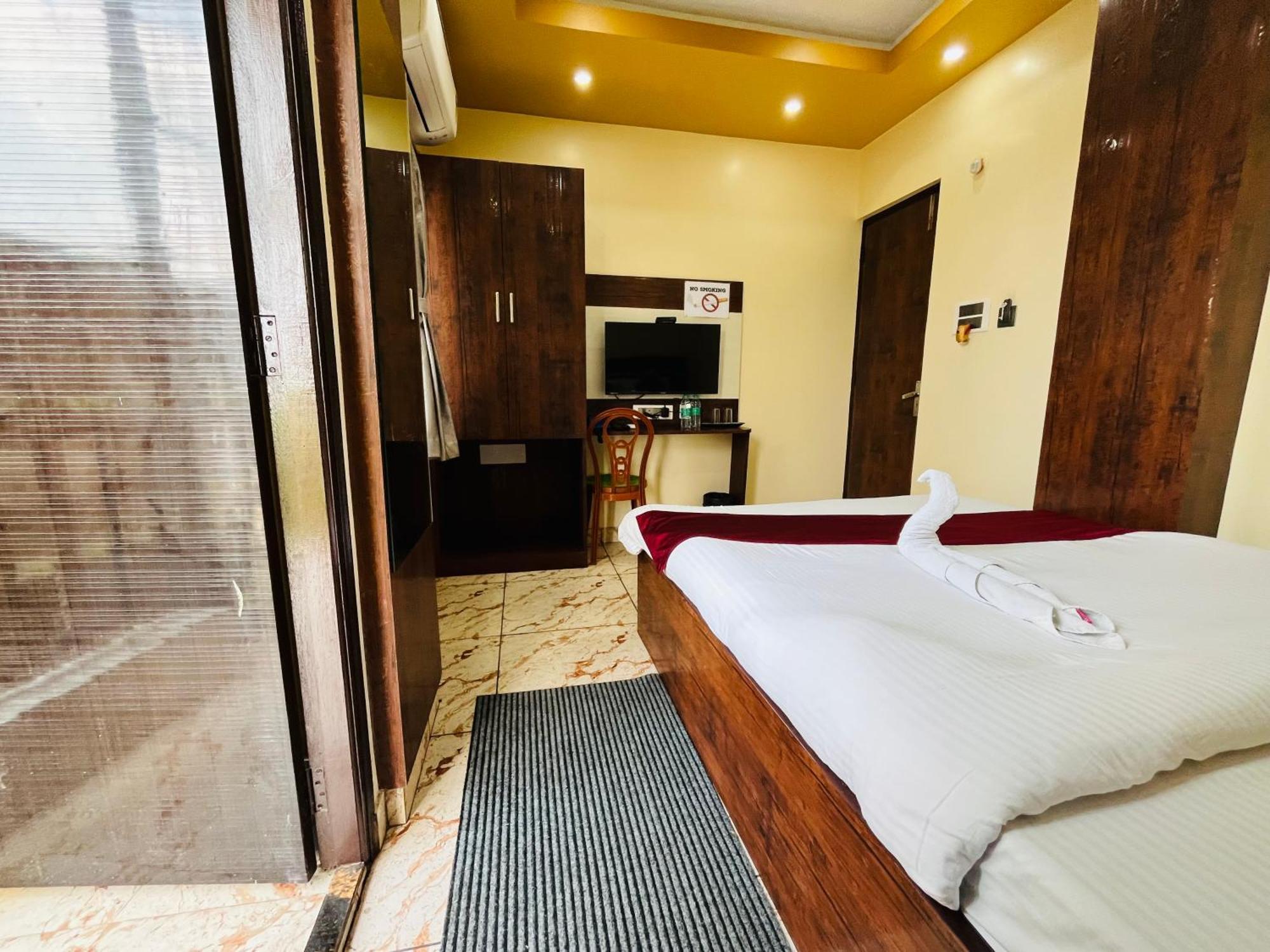 Hotel Kanan Inn Καλκούτα Εξωτερικό φωτογραφία