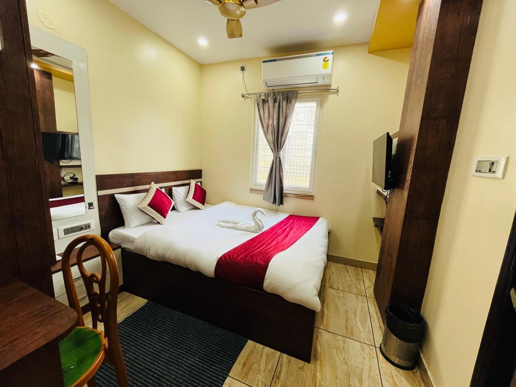 Hotel Kanan Inn Καλκούτα Εξωτερικό φωτογραφία