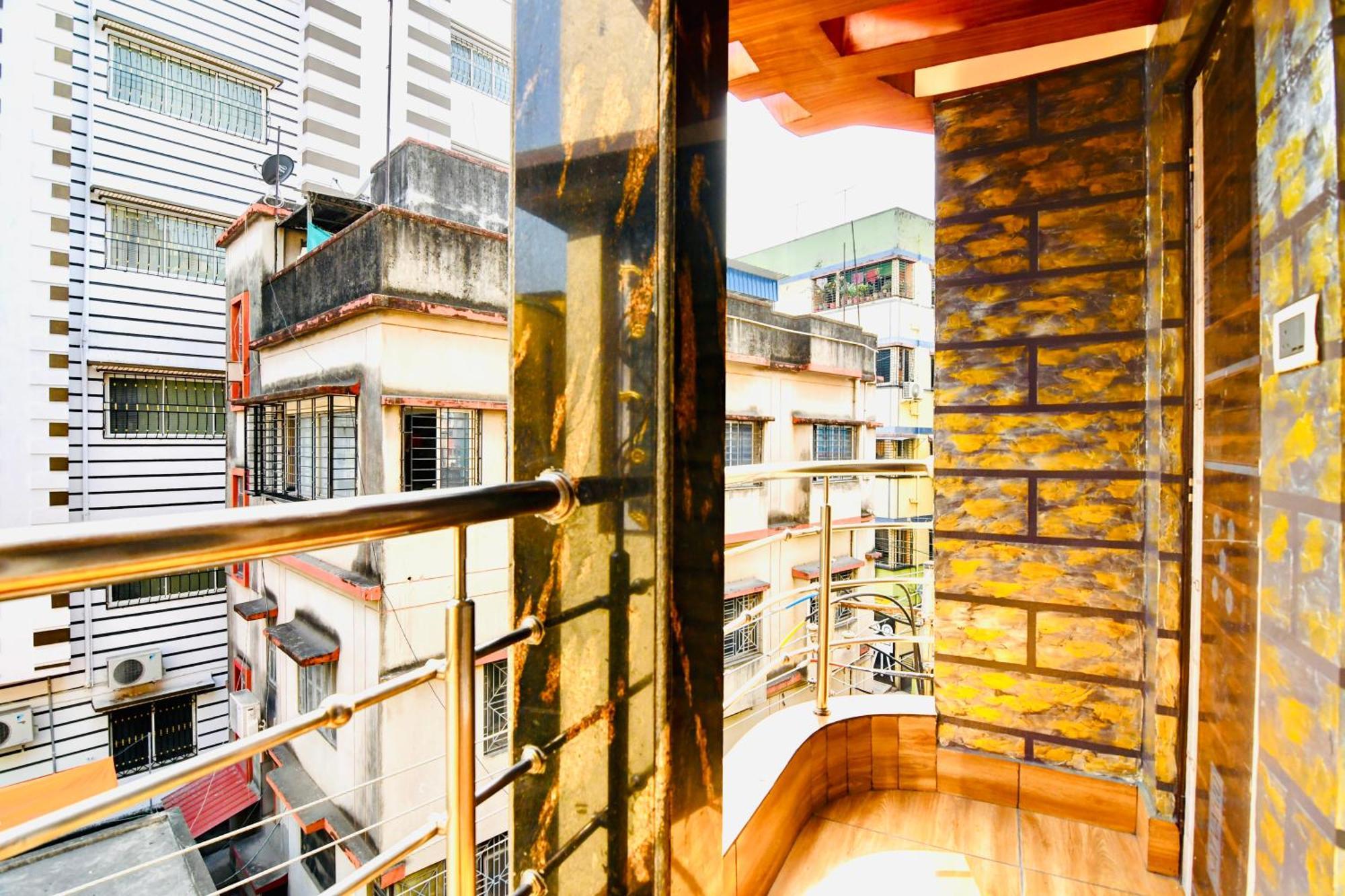 Hotel Kanan Inn Καλκούτα Εξωτερικό φωτογραφία