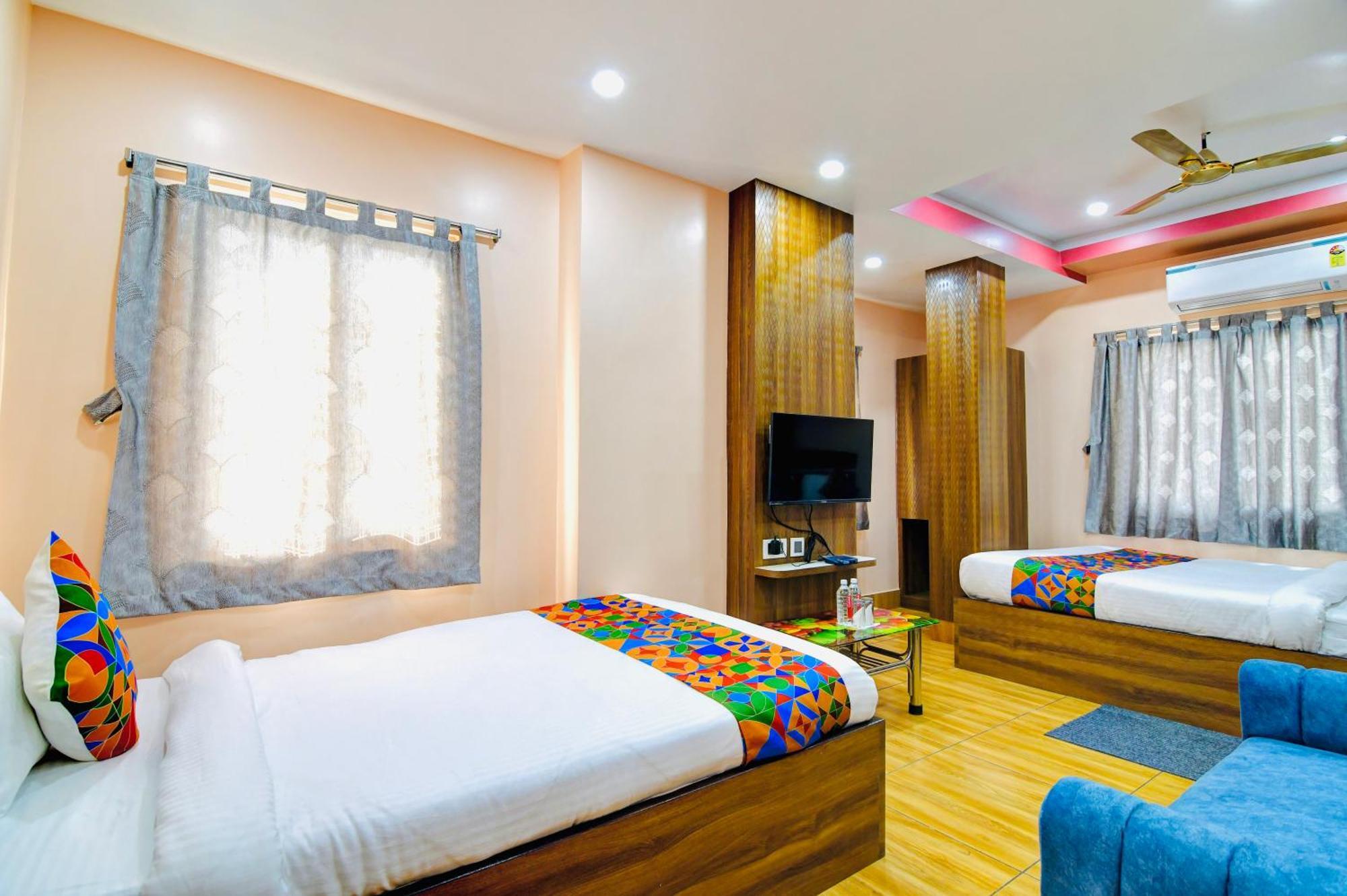 Hotel Kanan Inn Καλκούτα Εξωτερικό φωτογραφία