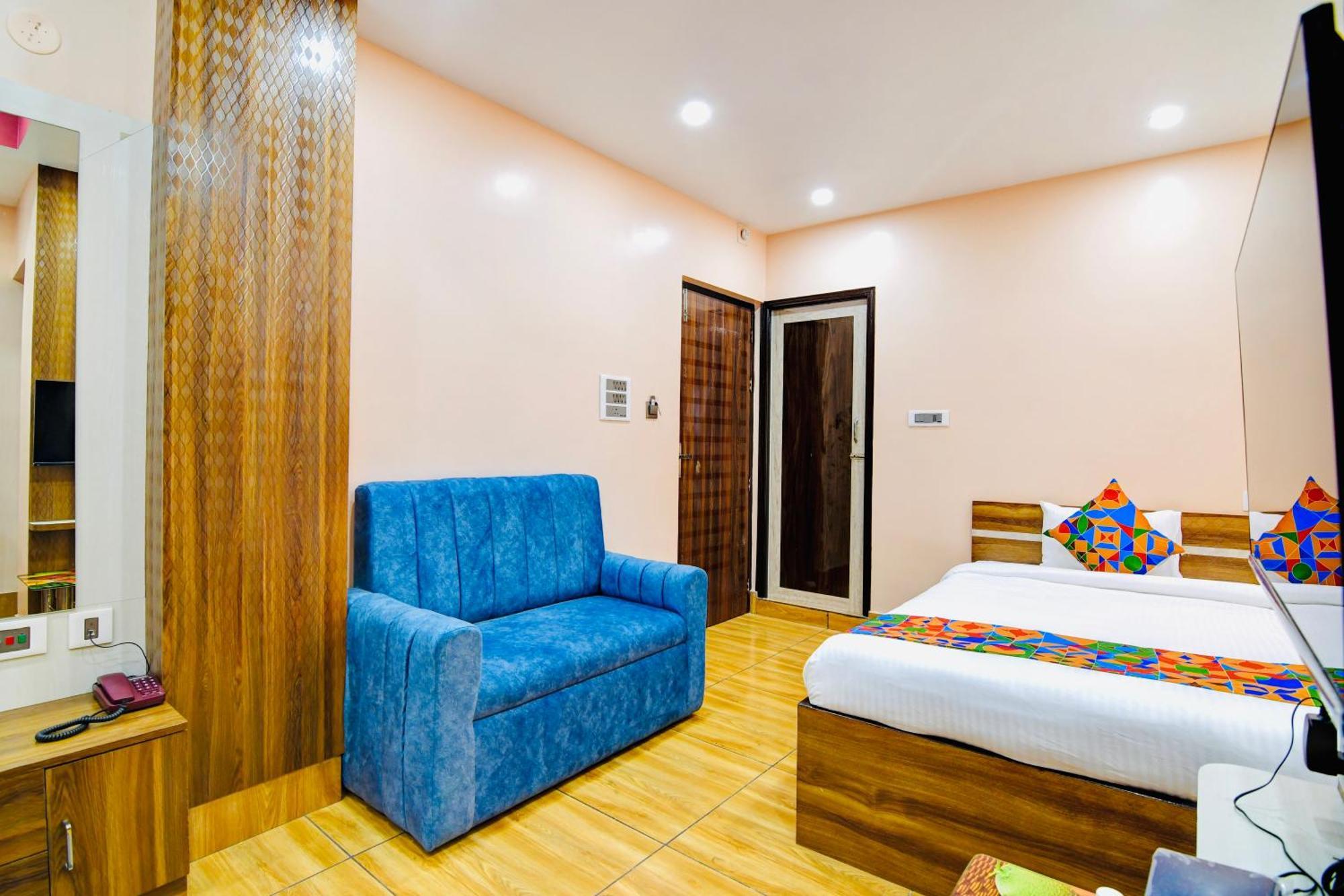 Hotel Kanan Inn Καλκούτα Εξωτερικό φωτογραφία