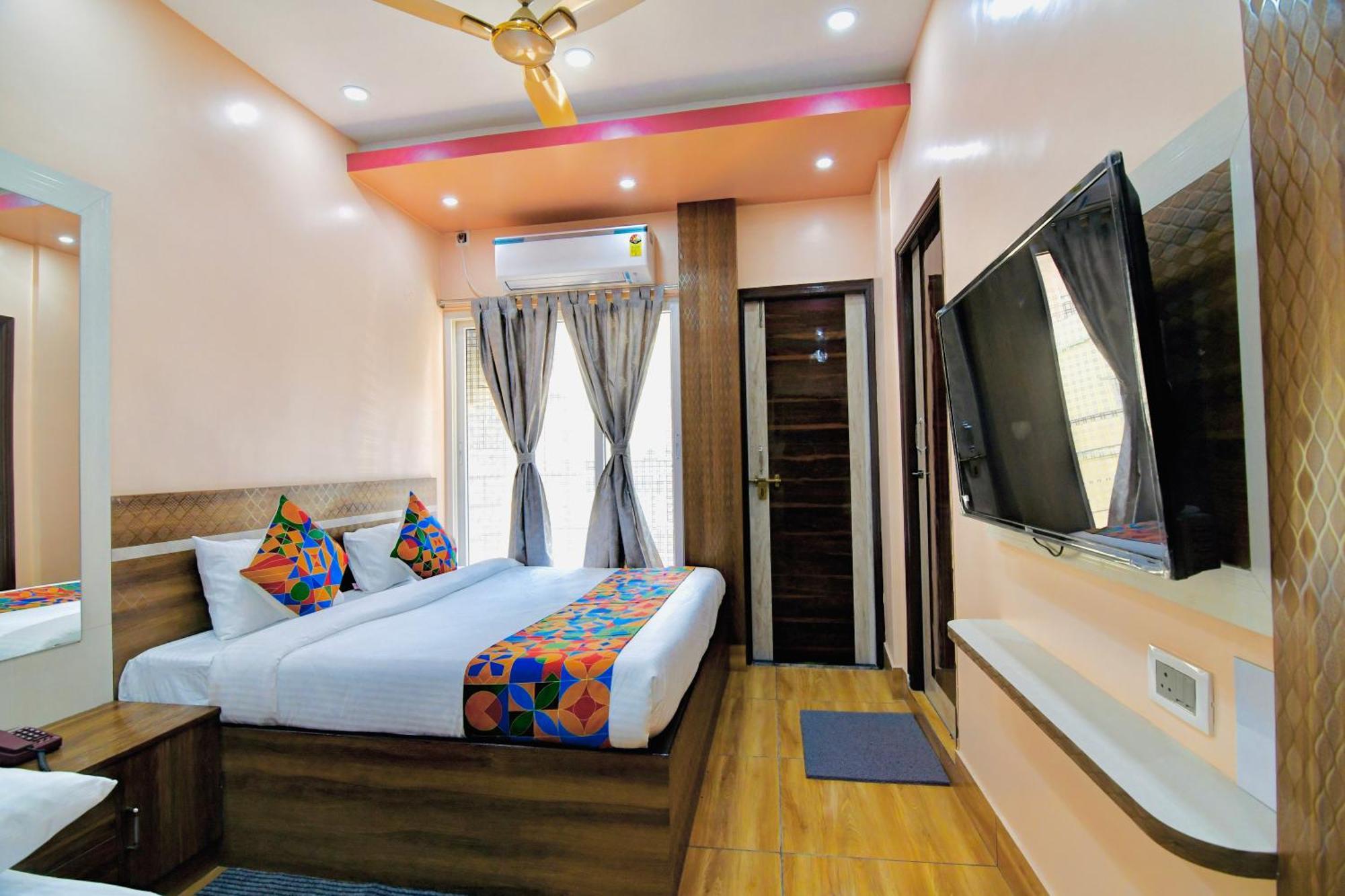 Hotel Kanan Inn Καλκούτα Εξωτερικό φωτογραφία
