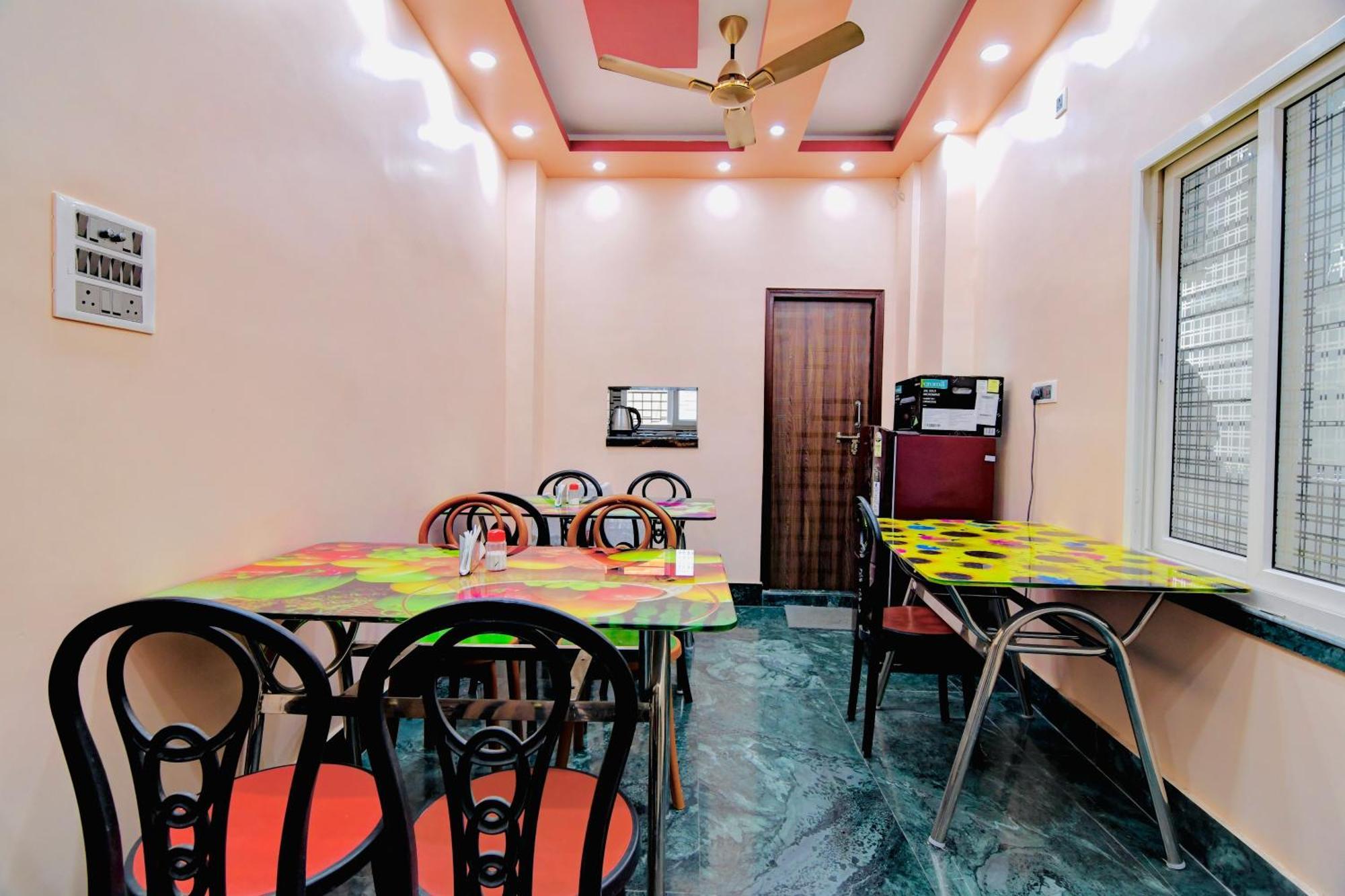 Hotel Kanan Inn Καλκούτα Εξωτερικό φωτογραφία