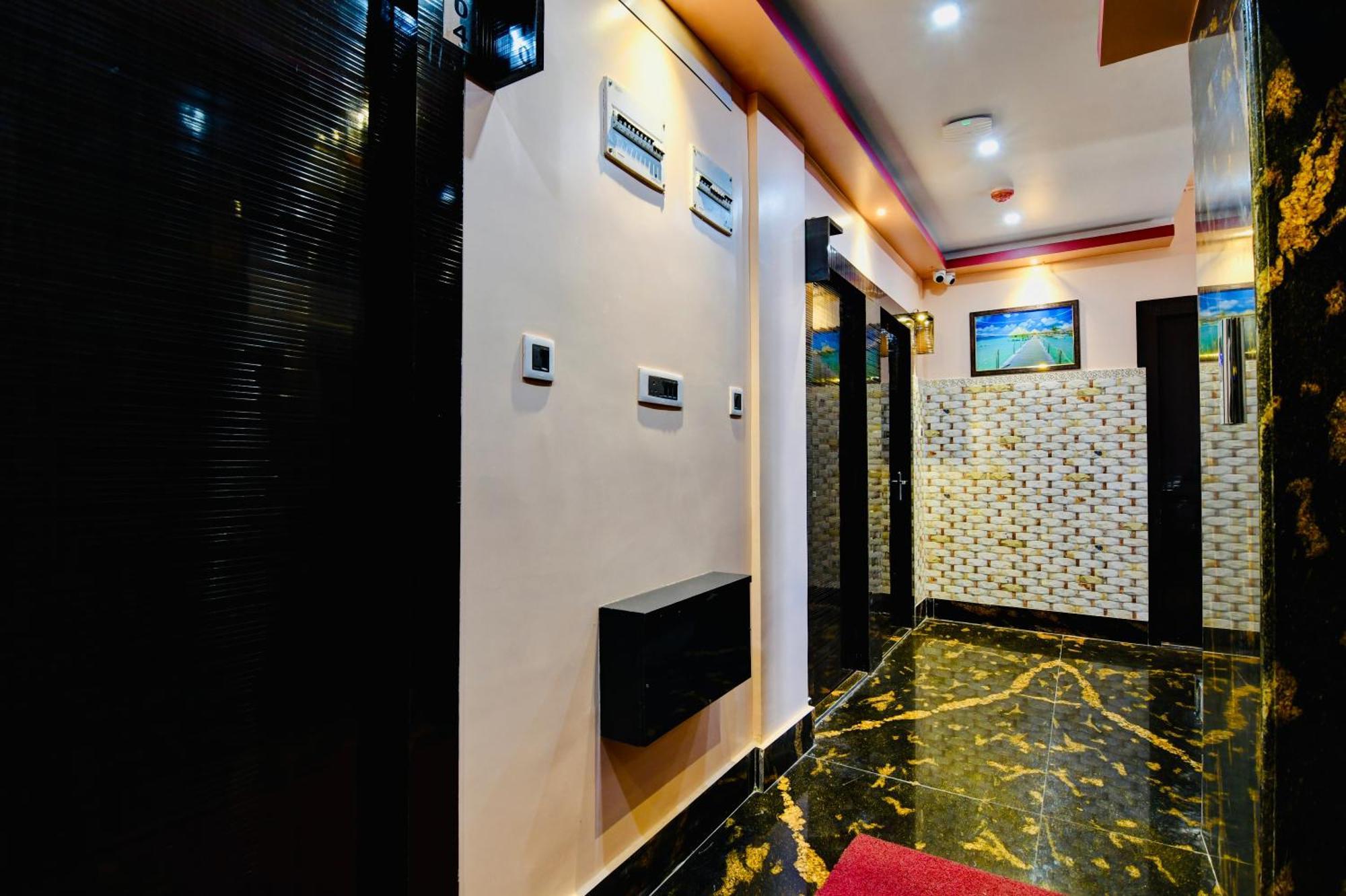 Hotel Kanan Inn Καλκούτα Εξωτερικό φωτογραφία